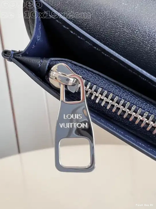First bag BRAZZA LOUIS VUITTON WALLET-10*19*2cm 0606